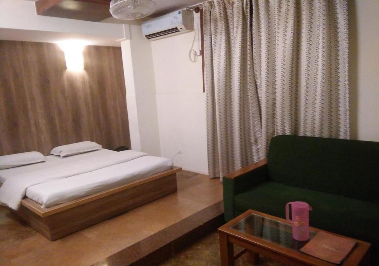 Ocean Inn Hotels Bangalore Exterior photo